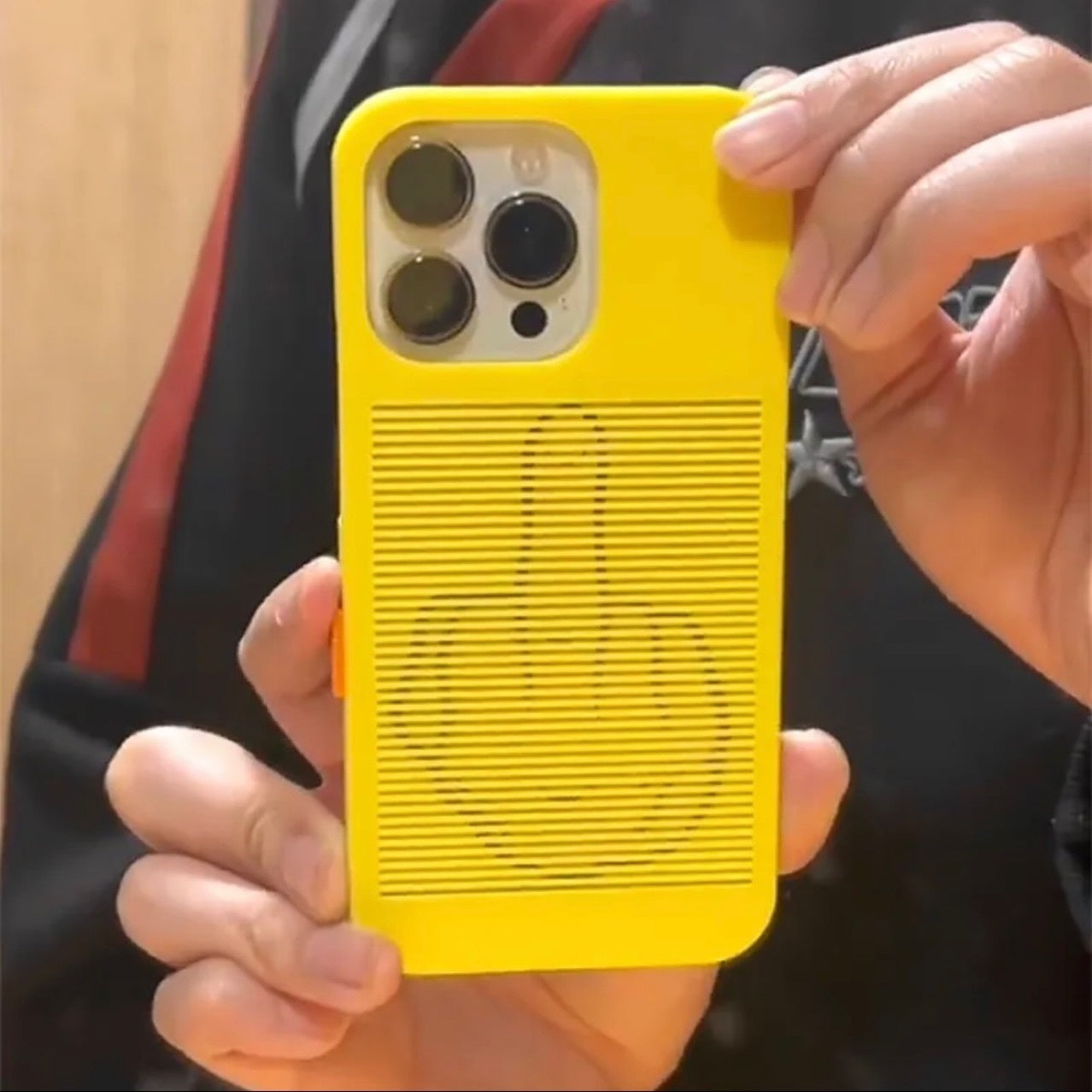 Internet Celebrity Finger Transformation Phone Case Creativity 2403291352280328400
