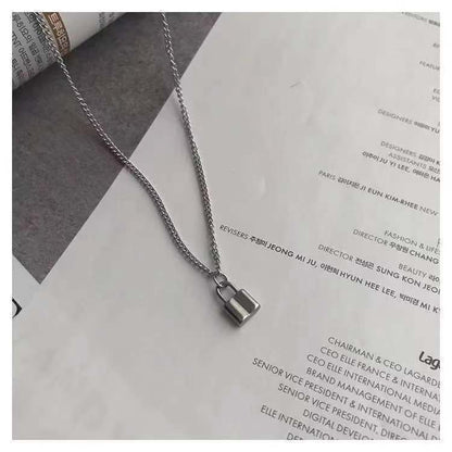 European And American Xi Pendant Necklace Fashion Ins Style 25c626ce e9d2 4f51 859b e791742d8153