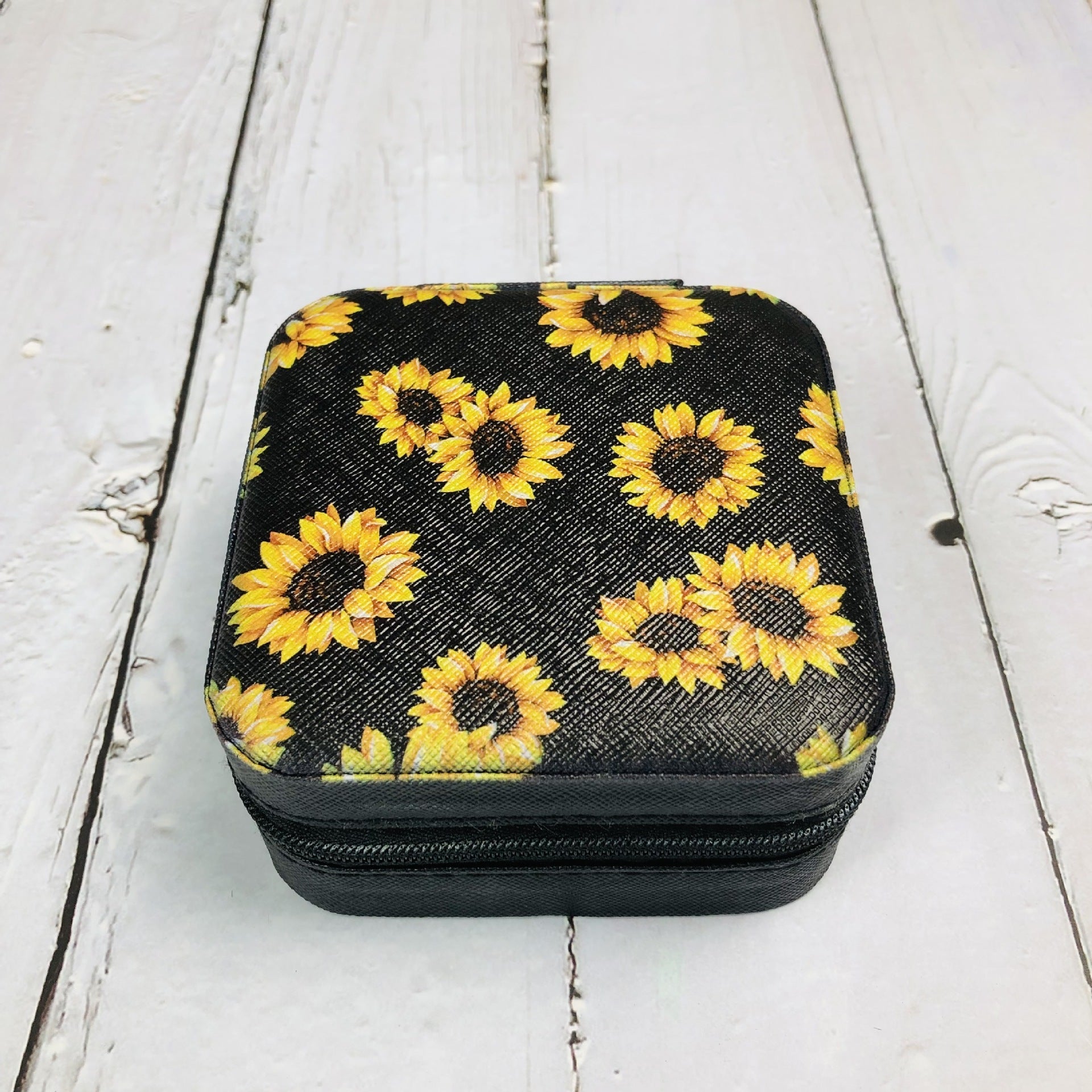 Zipper Printed Jewelry Box Easy To Carry 25fcdfbe fa50 48b7 b190 f64cdb2cfd76