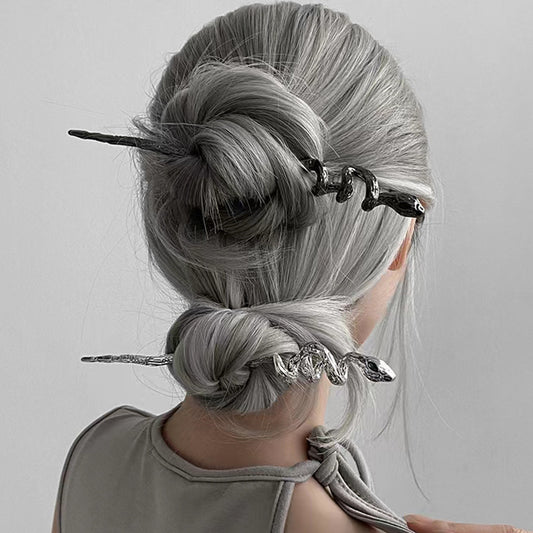 Chinese Hairpin With Snake Shape 28099276 98e6 4de4 b653 20322d1ac530