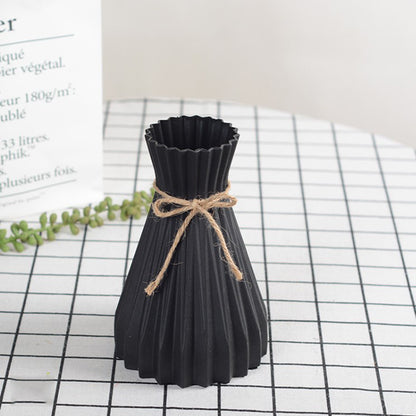 Closed origami vase 2898171988384 bdabf5ce be08 4e8f a4f6 92f2e815fe4a