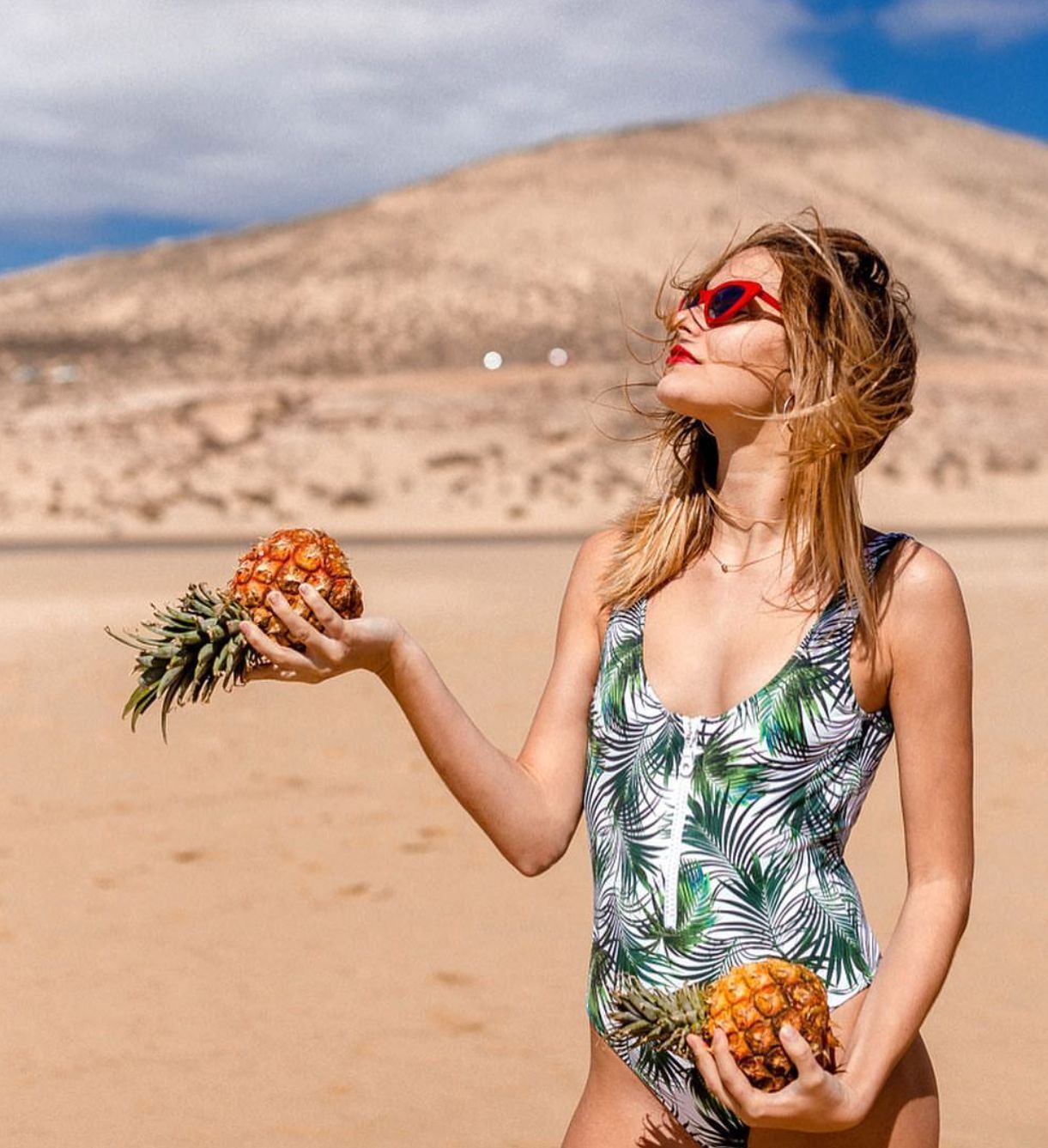 Female Leaf Print One-piece Zip Swimsuit 28f108a4 1eae 4f03 95ae 95fcf8e30b78