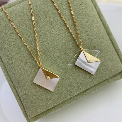 Fashionable All-match White Shell Envelope Pendant Necklace 291c85f9 9f28 4189 8f8e e6093a82b43c