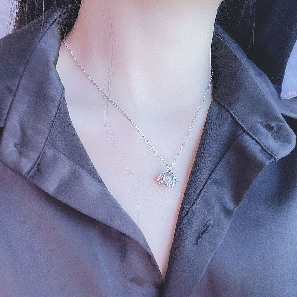 Shell-shaped Artificial Pearl Necklace 2aa0a3cd 525a 40b6 bf10 32fdc4014f95
