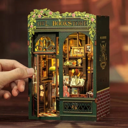 Owl Bookstore Wooden Assembly DIY Handmade Book Stand 2cb04ba4 0722 4335 9f2a dd012df69ff0 trans