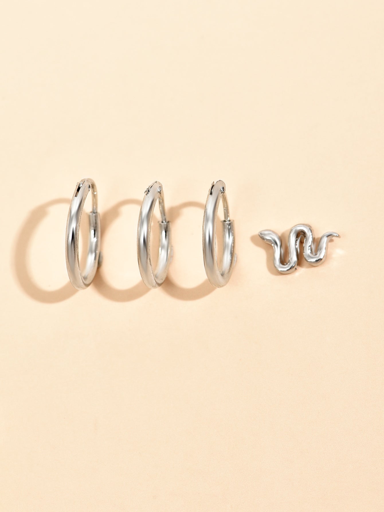 Temperament Niche Design Female Personality Earrings 2cfb655e 2291 4980 b2f7 cefafecfd855