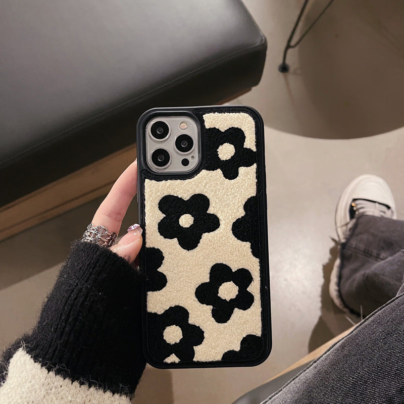 Plush Flowers Are Suitable For Ladies Autumn And Winter Mobile Phone Cases 2e24020a 332a 4500 ab24 644310d3e9ae