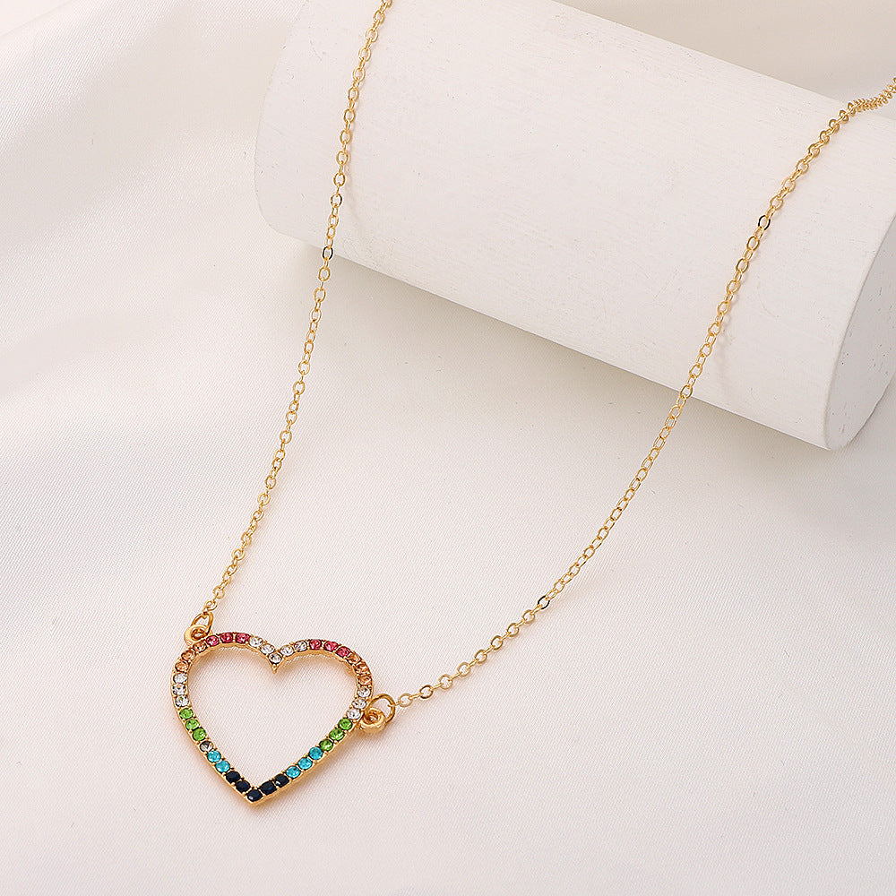 European And American Simple Colored Loving Heart Necklace Ins Fashion Hollowed-out Peach Heart 2f25eb5e 260e 4864 b116 4924b