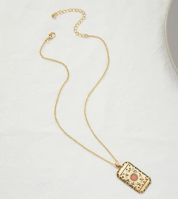 Tarot Power La Luna Gold Necklace 2fef3a2d a551 4e53 be92 aeec7bb3b72c