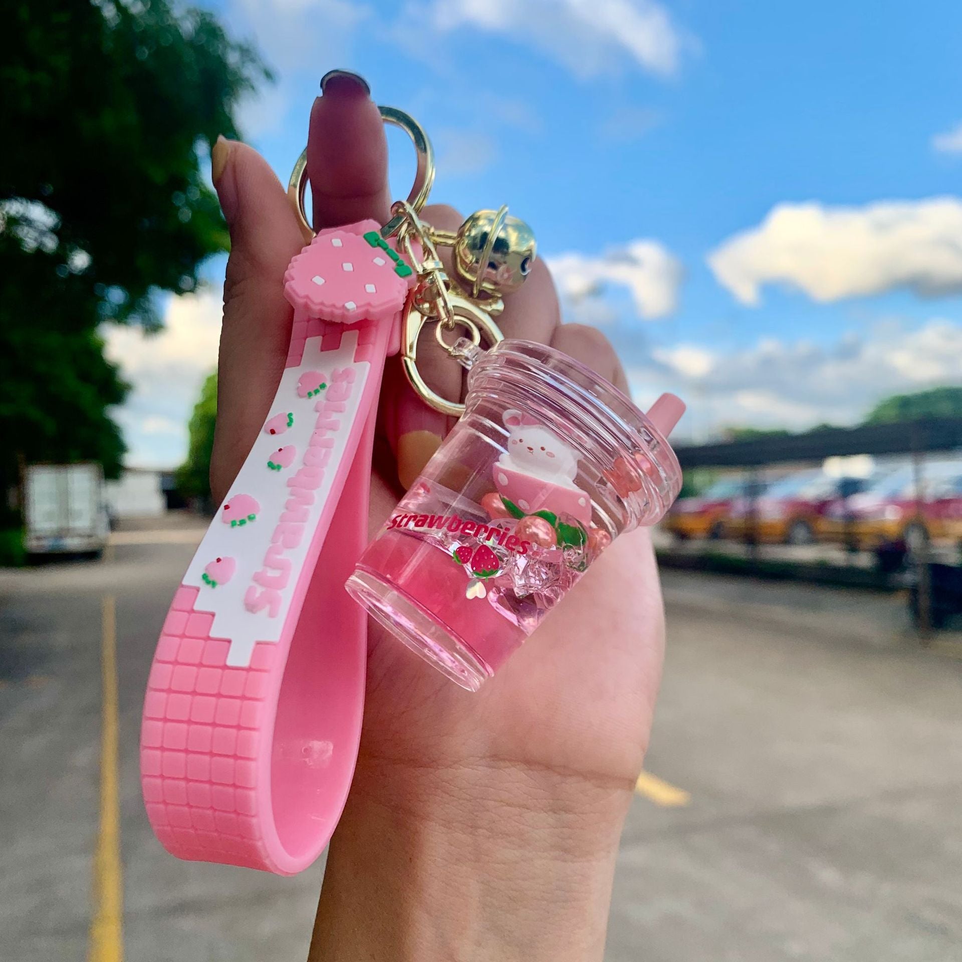 Floating Strawberry Bear Oil Key Chain Pendant 309d8146 1458 4a24 9bef 6ab2c1e5ff6d