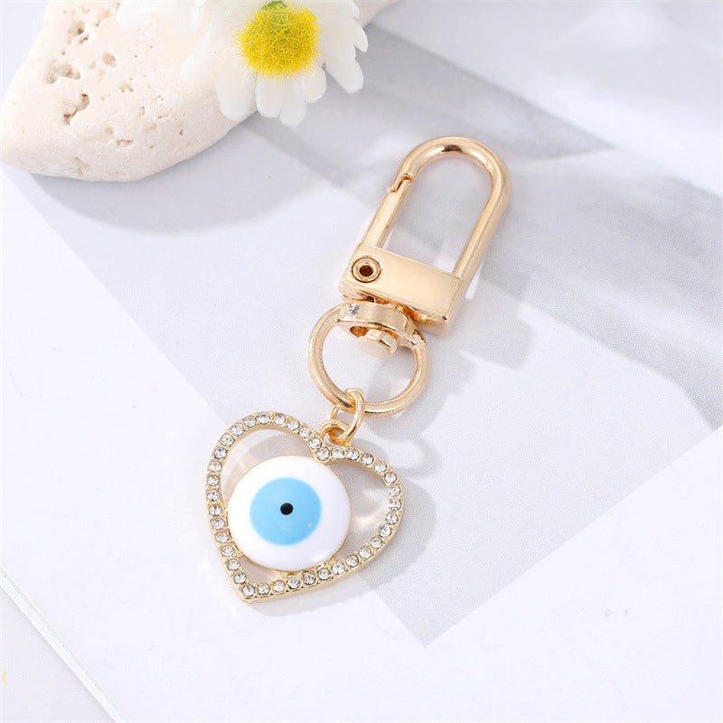 Dot Drilling Alloy Love Eye Keychain 318d180e 64d8 49f9 af70 74df52478ef3