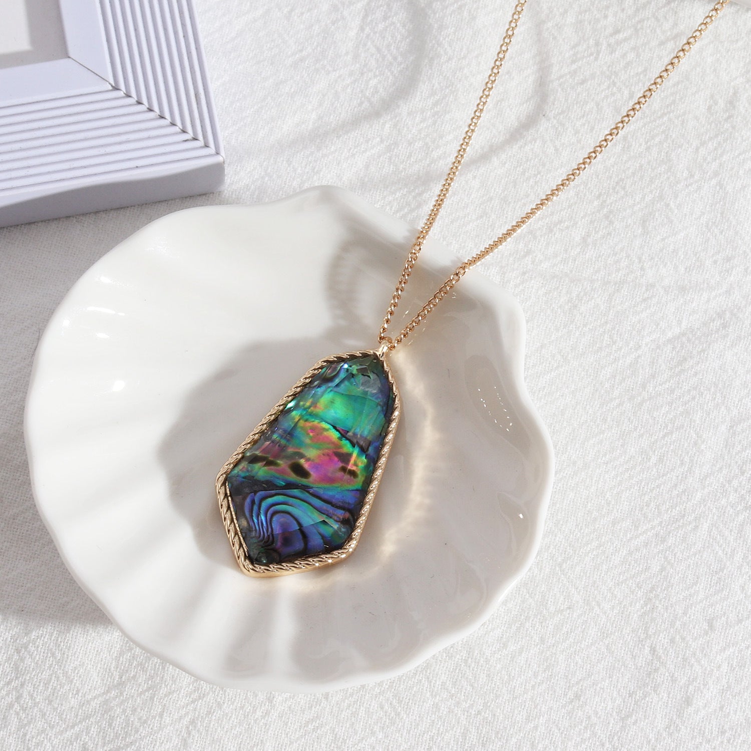 Abalone shell long faceted resin necklace 3244183445245