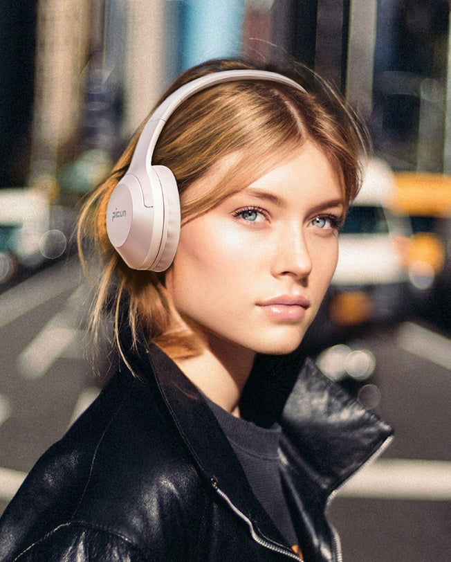 New Headset Wireless Bluetooth Headset Bass Folding Card 32cddb11 61eb 48ef b6f3 18a859474b62
