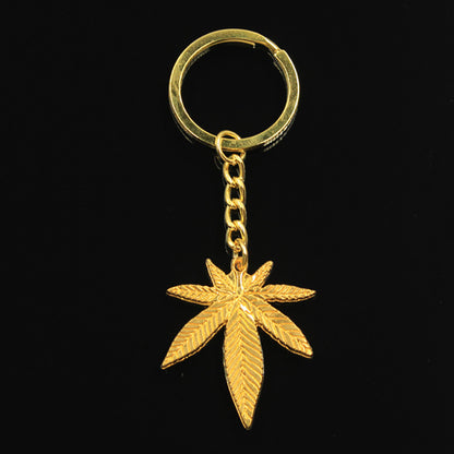 Nature Maple Pendant Fashion Wild Leaves Key Pendants 3365c1d2 e3d3 4b94 8787 05620d3aaf4c