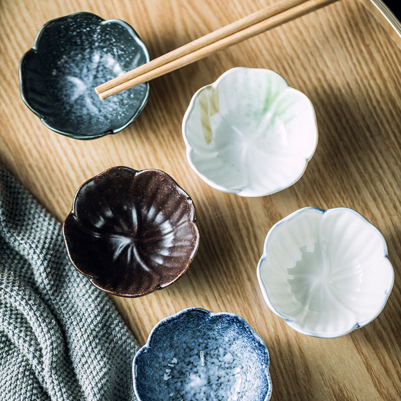 Plum-shaped Dish Ceramic Household Sauce Dipping Seasoning 346603f5 ac52 4db7 8fca f0b07866cbb2