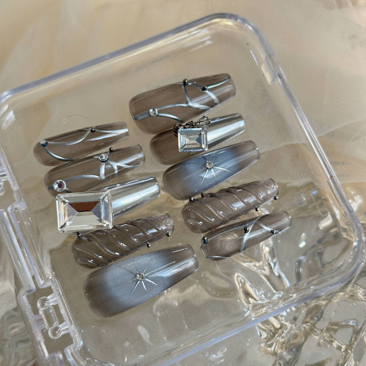 Handmade Long Mechanical Awn Star  Diamond Manicure 34a20a2b e791 4fac 8b64 2dd77d9cd5ce