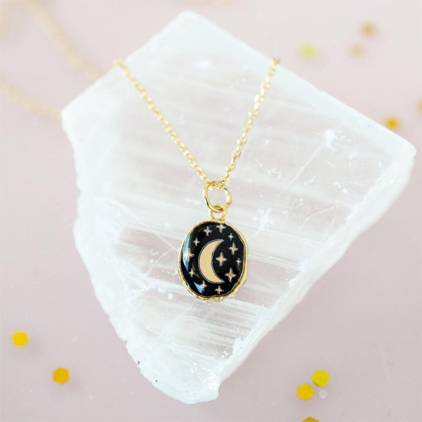XINGX Sun Moon Natural Stone Carvings Necklace 34e4b5c0 585f 4666 a9d1 1a98b5539ce9