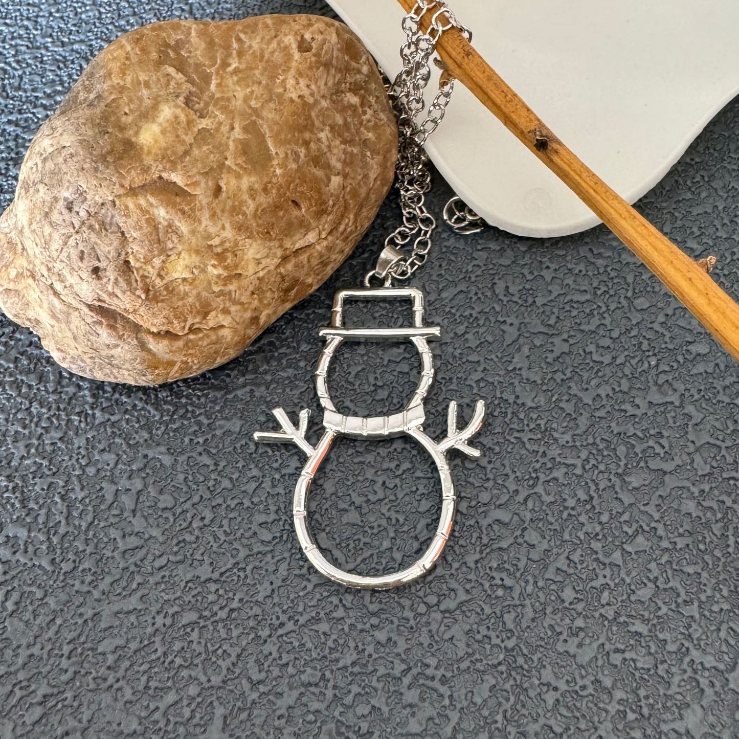 Personalized Snowman Earrings And Pendant Fashion Simple Christmas Hollow Necklace For Women Jewelry 34ea5ee4 8233 42d9 9f6c 