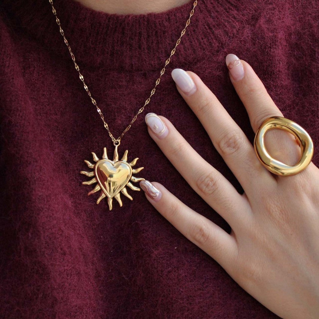 18K Gold Fire SUNFLOWER Love Pendant Necklace - HD Wireless Product #3
