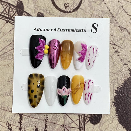 Three-dimensional Carved White High-grade Mid-length Manicure Wear Nail 359eb9a0 67a0 469e 84fe d1176967e6ff