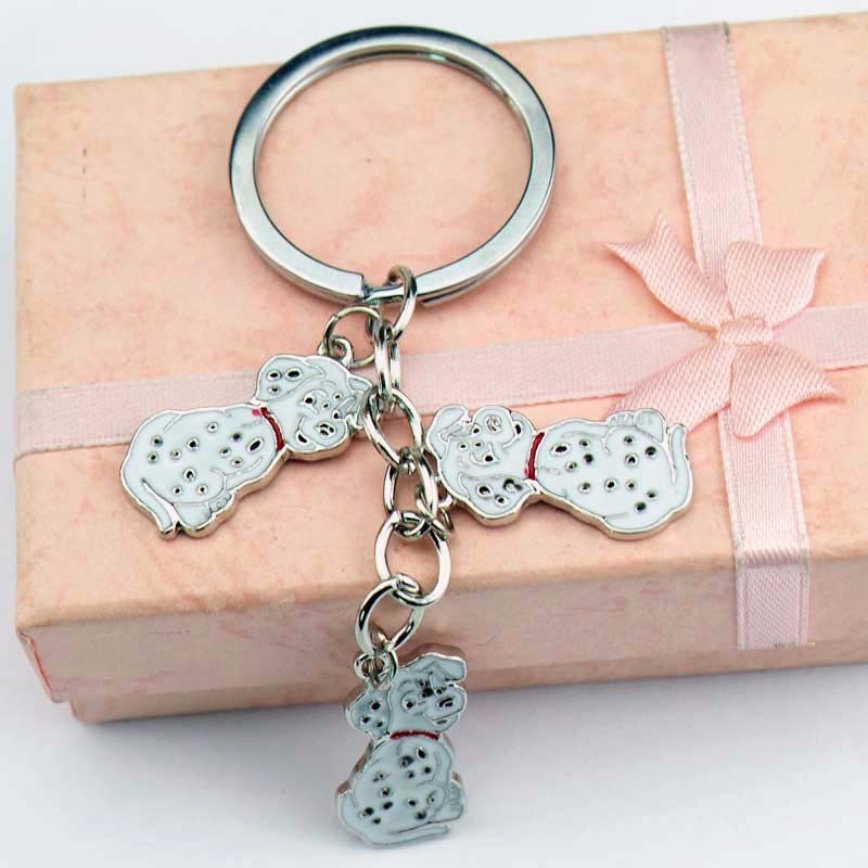 Dog car keychain 3663508557090