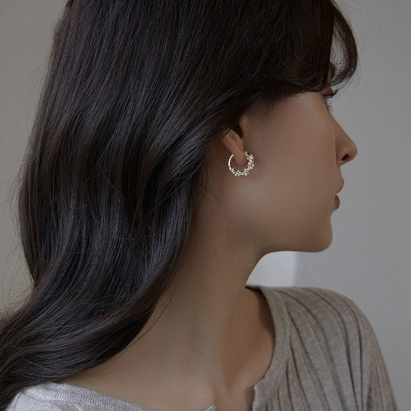 Pearl Earrings Autumn And Winter Special-interest Design Bead Eardrops Earrings New Elegant Circle Ear Clip Women 367d7a88 a2