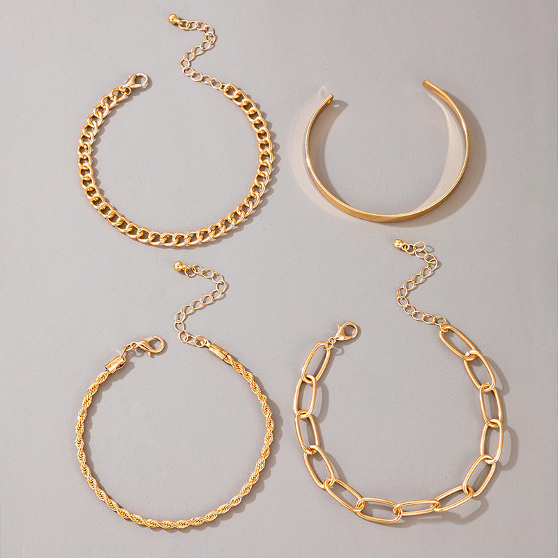 Exaggerated And Minimalist Gold Thick Chain Bracelet Set Of Four Pieces 376703ca beaf 4836 bfd2 4d8cf4090f6b