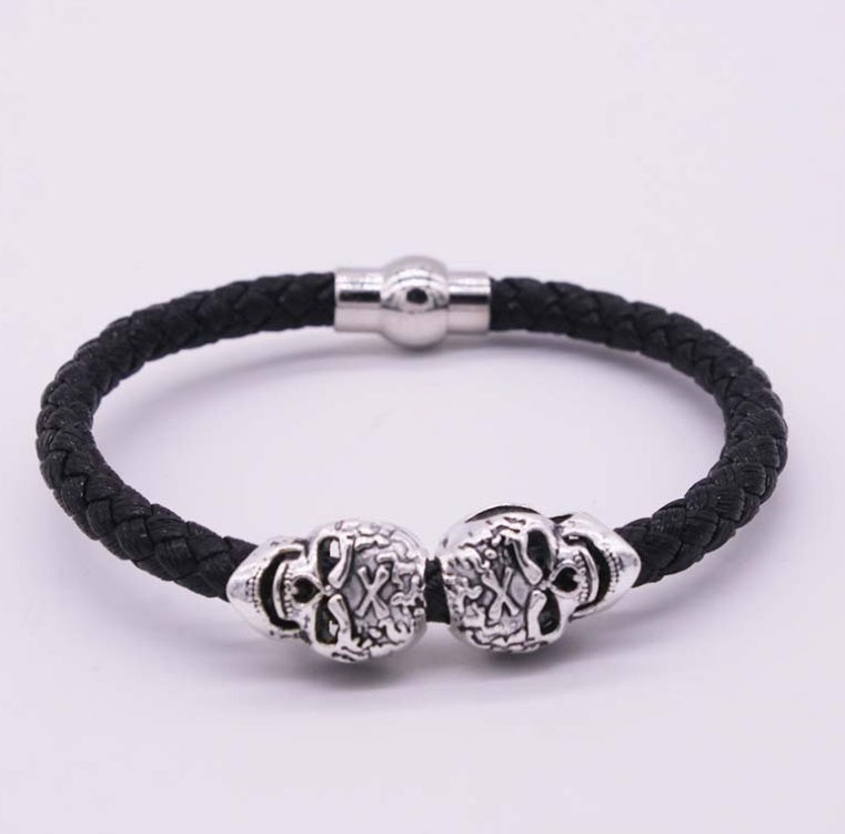 Explosion bracelet Punk style popular vintage braided skull bracelet 387935047630