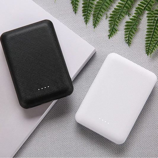 Large capacity ultra-thin power bank - 图片 1