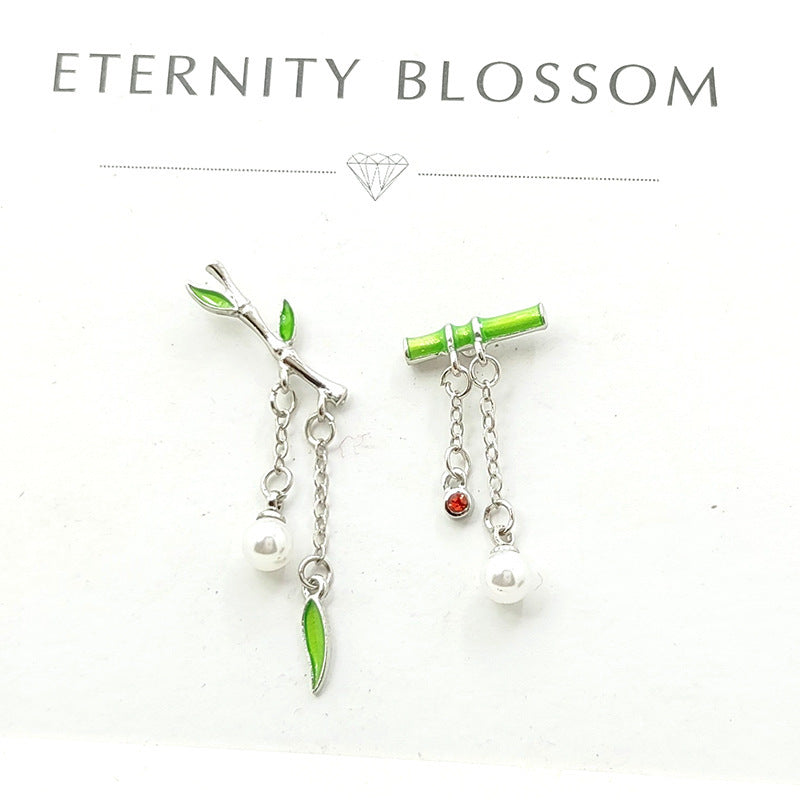 Women's Asymmetrical Bamboo Bamboo Leaf Earrings