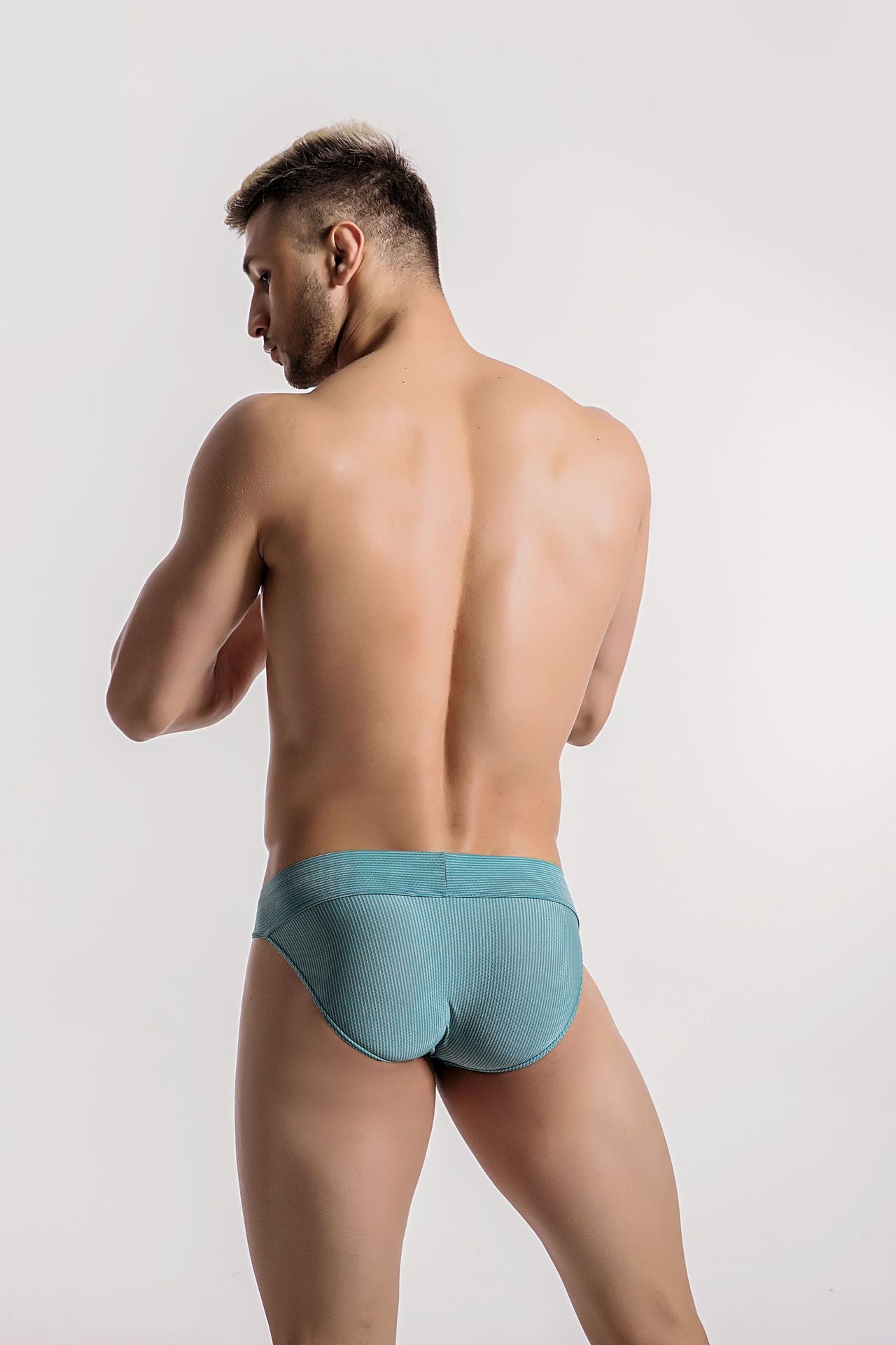 Men's Low Waist Breathable Briefs 3a18f310 52fe 4ede ade4 1b18780bd2a5