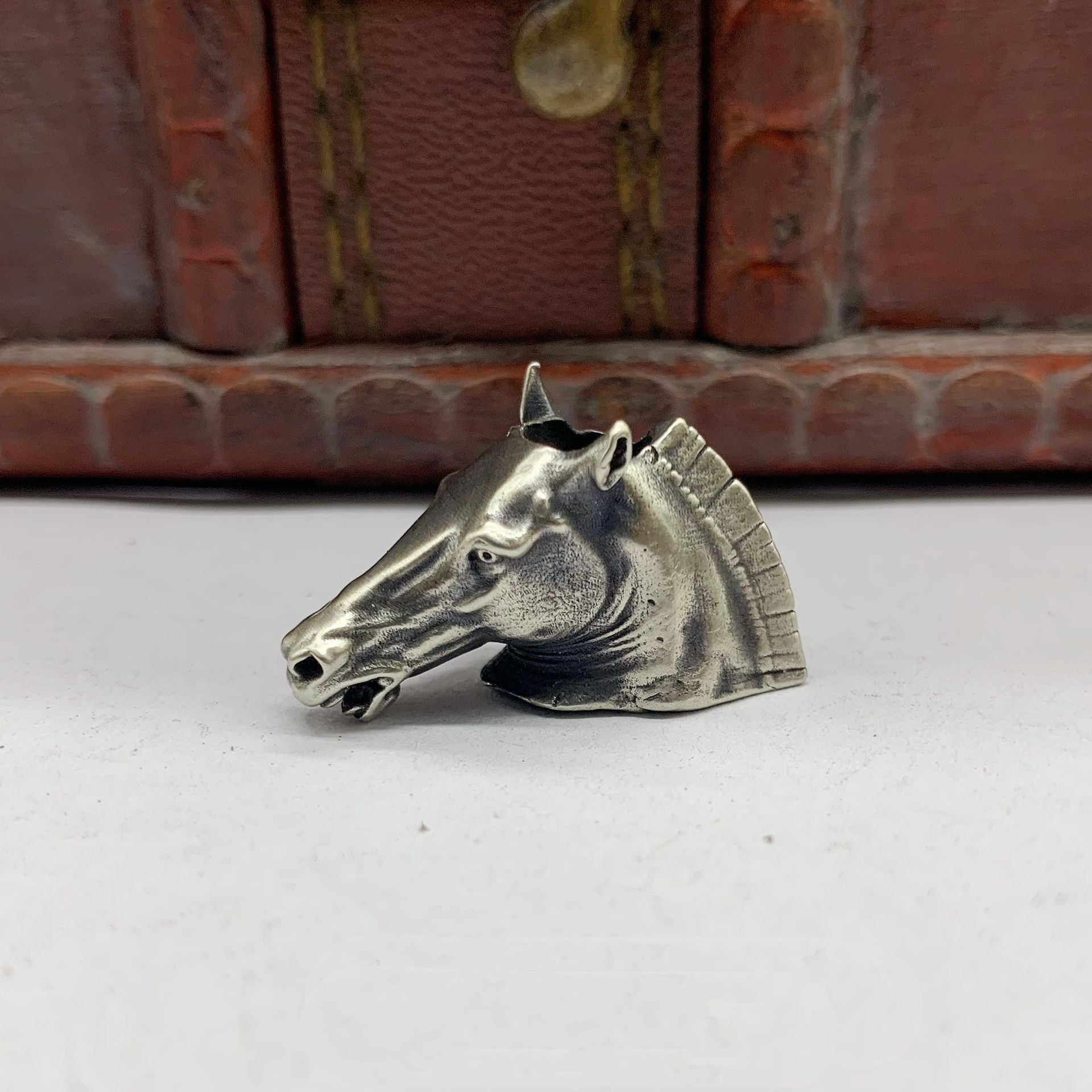 Brass Zodiac Horse Head Pendant White Copper Horse Small Pendant Mongolian Style Personality Parachute Cord Pendant Clothing 