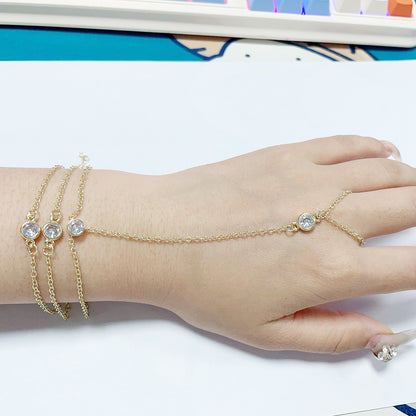 Round Zircon Finger Chain With Three Layers 3b091366 6dba 4479 b392 37cdbe1e8d3c