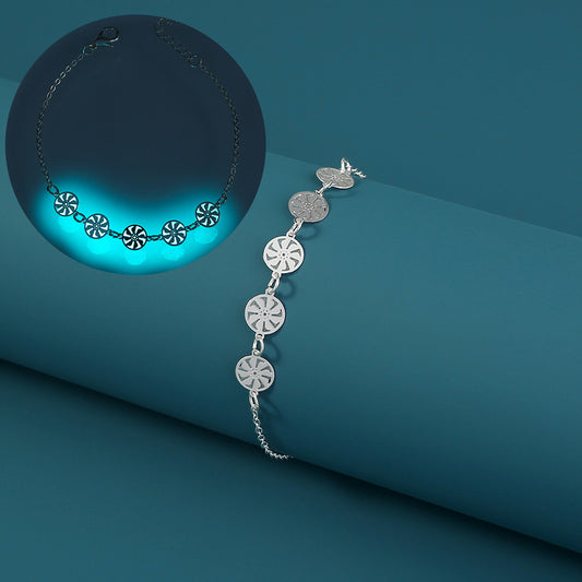 Silver glow-in-the-dark cyclone bracelet 3b7f5f65 6b48 4a41 b10a 3df84603b1b3