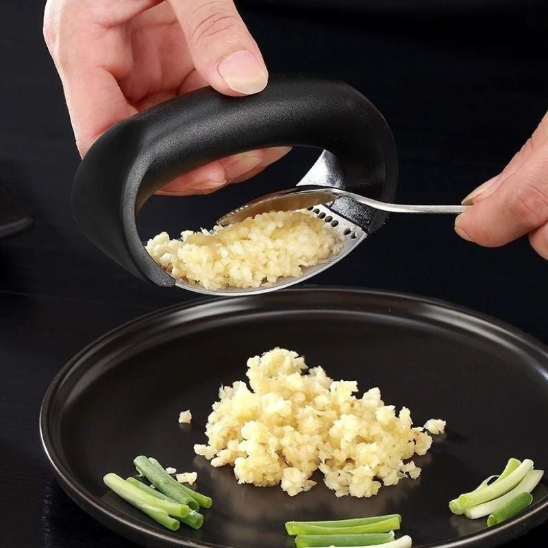 Stainless Steel Garlic Masher Garlic Press Household Manual Curve Fruit Vegetable Tools Kitchen Gadgets 3e20ea9e 489e 424f a4