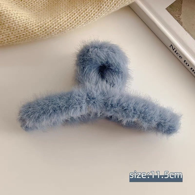 Large Plush Gripper With Elegant Temperament 3e885fd2 9cae 4c72 9647 6d9e3bebe523