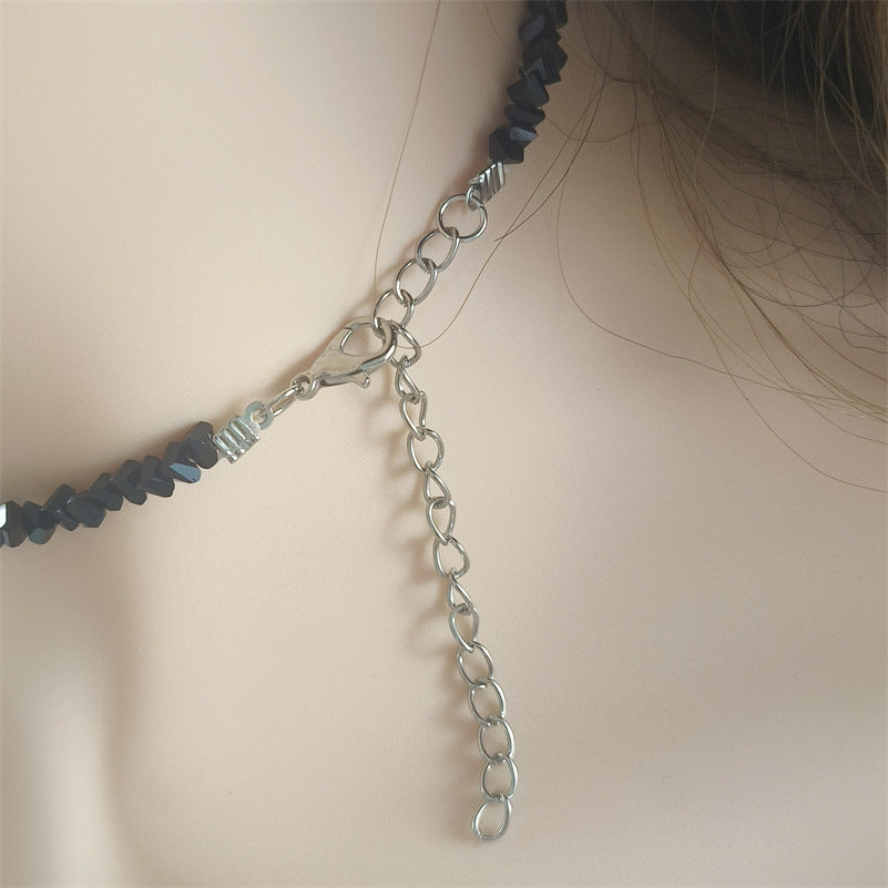 European And American Hand-woven Beads Black Love Crystal Necklace Female Korean Style 3f6e79b9 fb07 44f7 b72d e7d60aa7a1fe