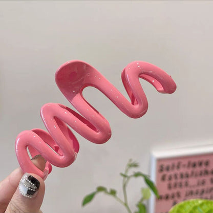 Dopamine Girl Shark Large Hair Clip Female Temperament 4079c035 d5bf 430d af78 bbaf6cf4e6e8