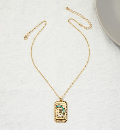 Tarot Power La Luna Gold Necklace 41795b1f c53f 4999 9be5 e9fcf82da6ff