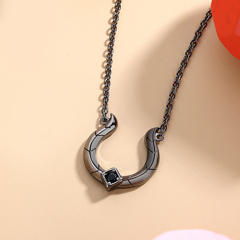 Couple Necklace For Men And Women 41f104c5 209c 4a33 9962 75912829f68b