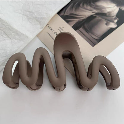 Dopamine Girl Shark Large Hair Clip Female Temperament 42e62a87 564d 48b4 bab3 94aa1413b465