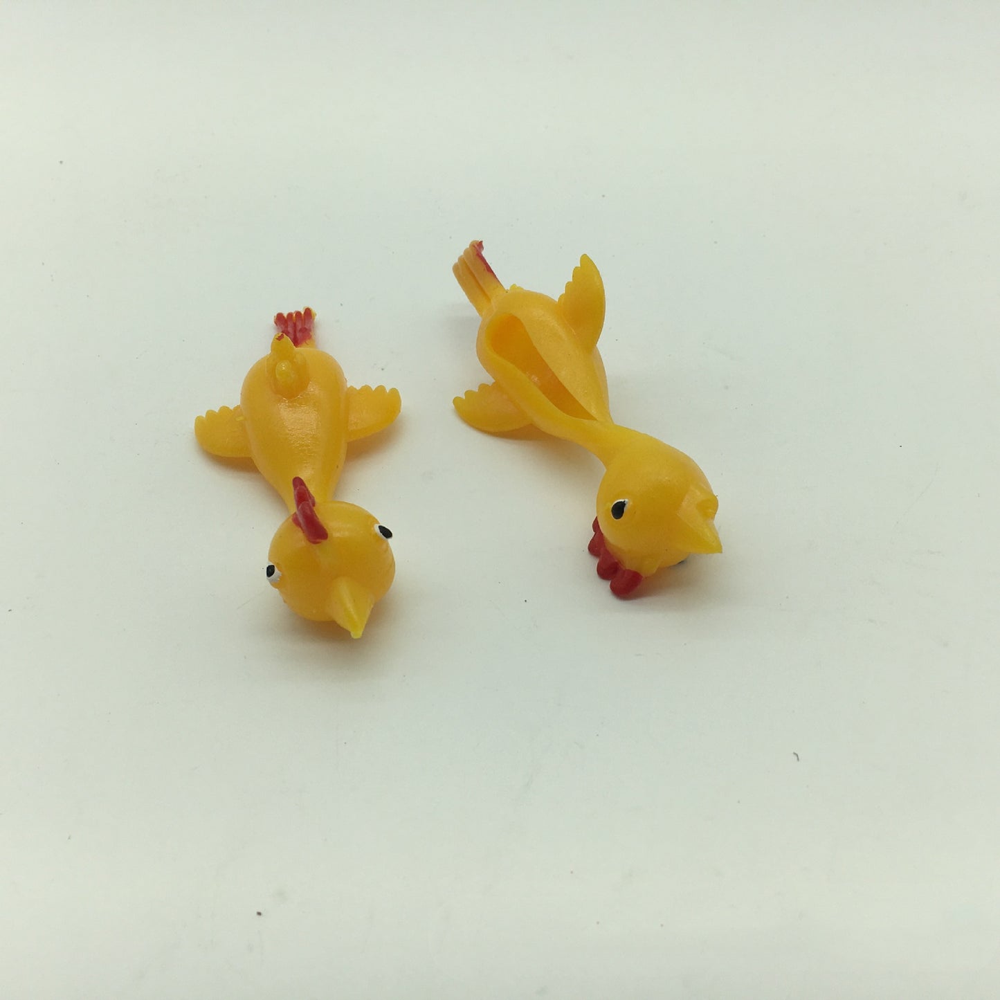 Catapult Launch Rubber Catapulted Chicken Toys Light Finger Prank Stretchy Flying Ejection Toy Slingshot Turkey Sticky 437661
