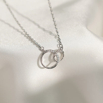 S925 Sterling Silver Niche Design Circle Necklace 43bb55ee c4d9 4767 add7 c174e3e8856d