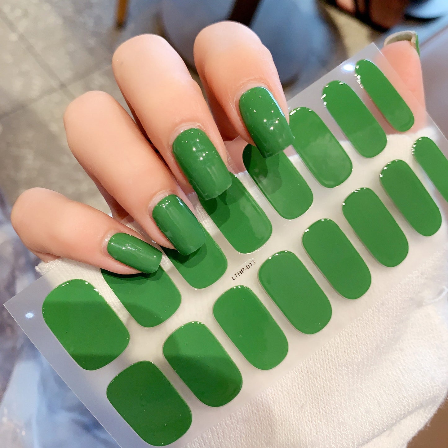Waterproof And Durable Second Generation Semi-cured UV Nail Beauty Stickers 43ee58d2 22e2 4326 8d5f 5bffccb219a0