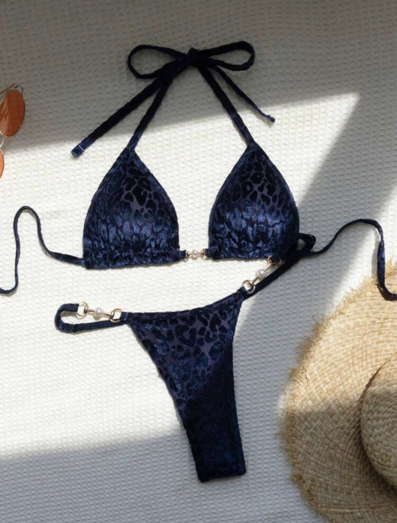 T-shaped Pearl Leopard Special Fabric Swimwear Swimsuit Bikini 447f413c 6fb4 4dae ae61 08e36403722b