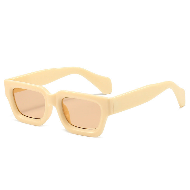 Retro Concave Frame Wide Foot Square European And American Sun-proof Sun Glasses 46d31f37 70e8 4d22 9bff a6823c22d242
