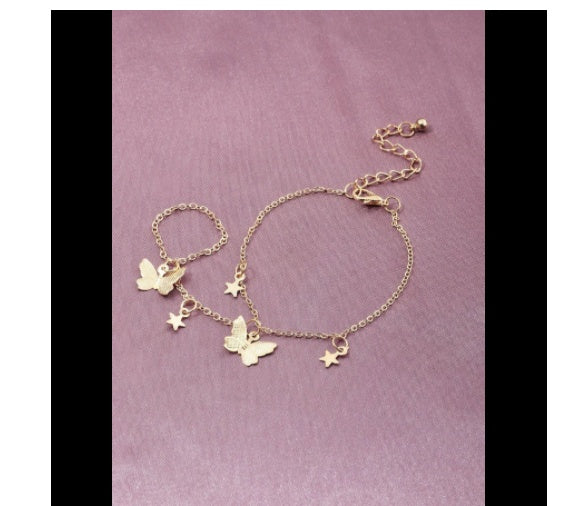 Butterfly Pendant Chain And Finger Bracelet 47279f58 868c 482e a06f 21376a01ece3