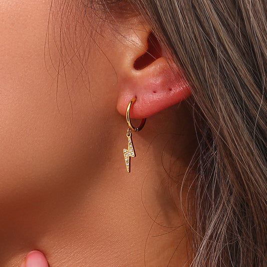 Simple And Popular Earrings In Europe And America 47469a66 2502 432b 92ac 0a74b2f39131