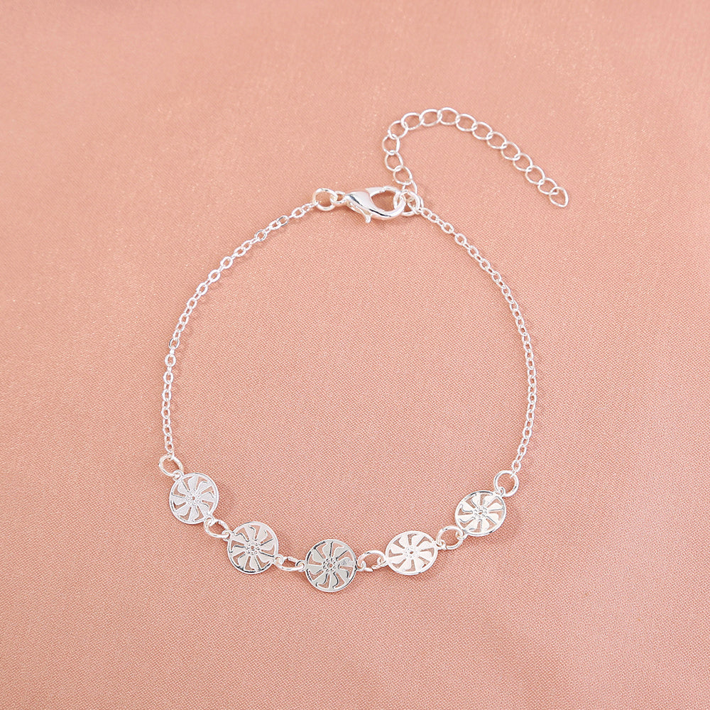 Silver glow-in-the-dark cyclone bracelet 47ba85c1 41c3 4f62 b633 470dcef1f25d