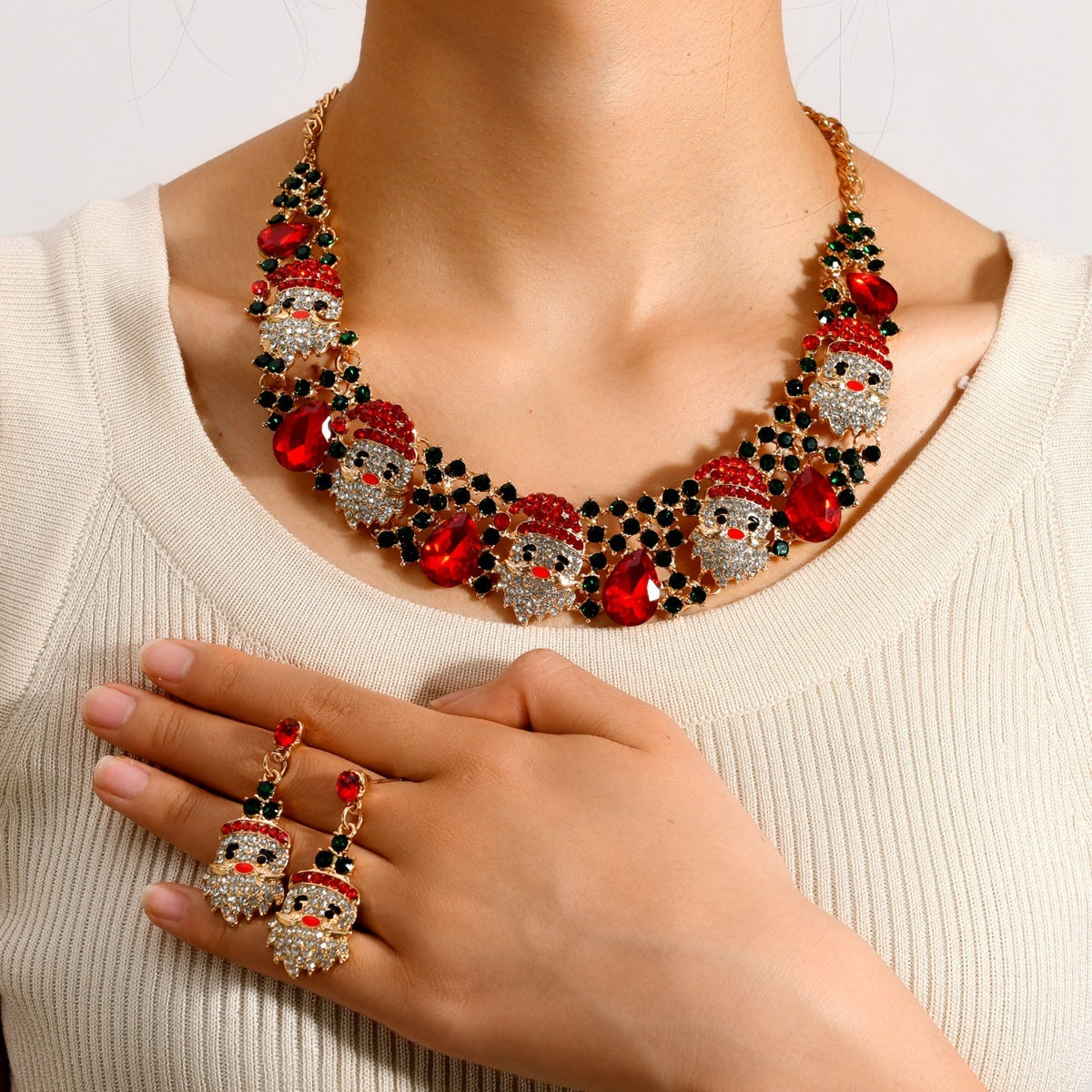 3pcs Christmas Necklace Earrings Set With Colored Rhinestones Ins Fashionable Shiny Santa Claus Necklace For Womens Jewelry 4